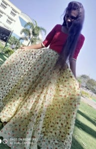 Profile photo for Niharika muddam