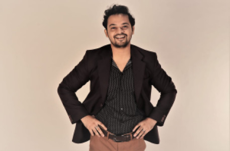 Profile photo for saurav deb