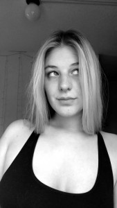 Profile photo for Chloe Lorenz