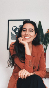 Profile photo for Manuela Manuela