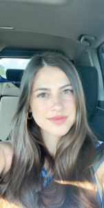 Profile photo for Hannah Lesinski