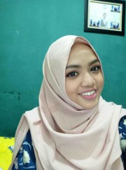 Profile photo for Nur Azizah