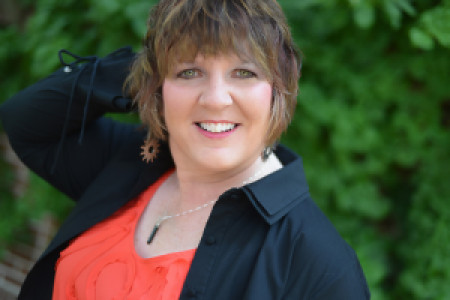 Profile photo for Jeannie Tanner