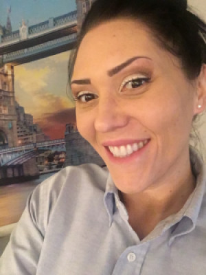 Profile photo for Angie Thompson