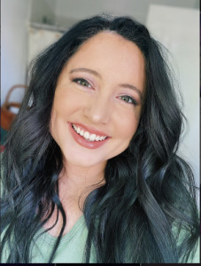 Profile photo for Jillian Everett