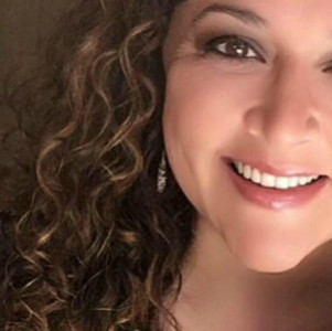 Profile photo for Elsa Carrillo