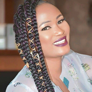 Profile photo for ZEE EZE