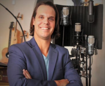 Profile photo for Joshua Barella