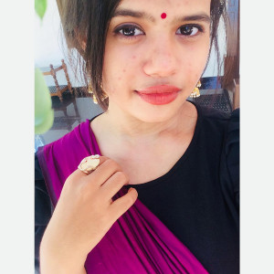 Profile photo for Honeykh Honeykh