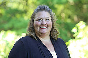 Profile photo for Kristin Warner