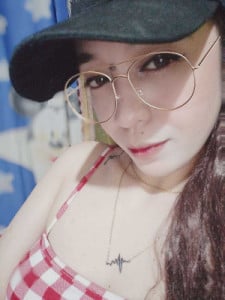 Profile photo for Rhen zeñab