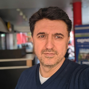 Profile photo for Hernán Ituarte