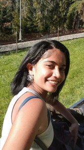 Profile photo for Yasmine Sena
