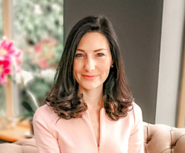 Profile photo for Jessica Kearney