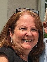 Profile photo for Lisa Peters