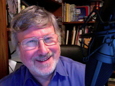 Profile photo for Robin Leonard