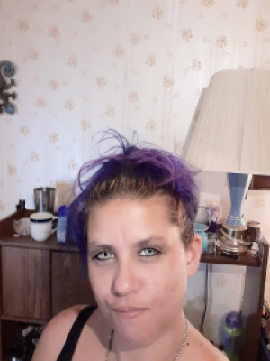 Profile photo for Amber MacFarlane