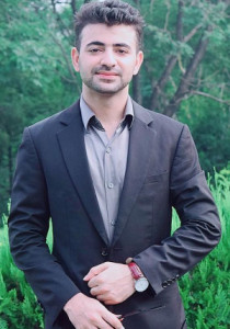 Profile photo for Arya Mumtaz