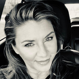 Profile photo for Kathy Wall