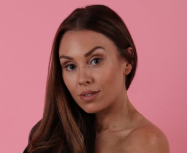 Profile photo for April Genadieva