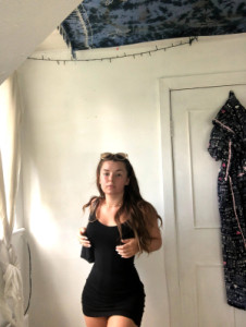 Profile photo for Pandora Leahy