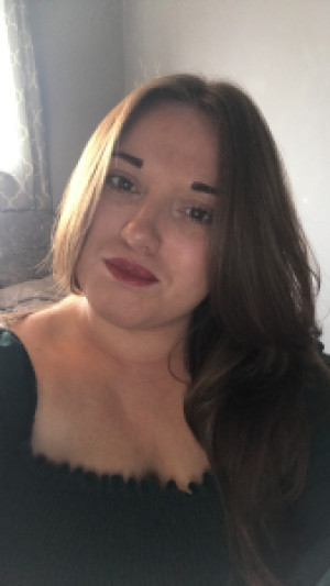 Profile photo for Samantha allan