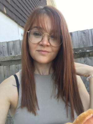 Profile photo for Hannah Tanton