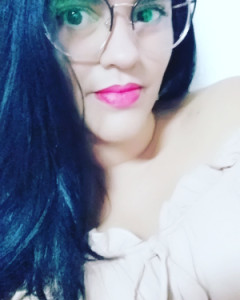 Profile photo for Vanuely Silva