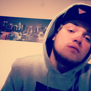 Profile photo for Justin Hecker