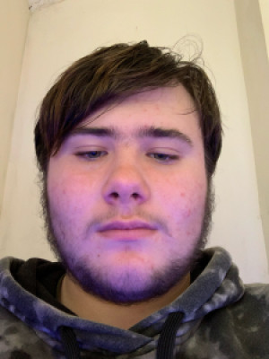 Profile photo for Daniel Holding
