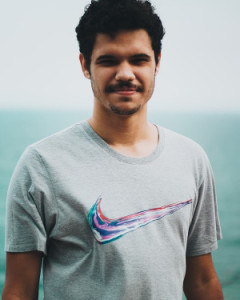Profile photo for Vitor Walden