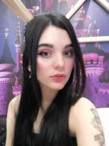 Profile photo for Julia Maria Tente Araujo