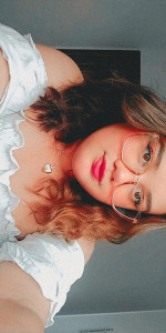 Profile photo for Victoria Azevedo