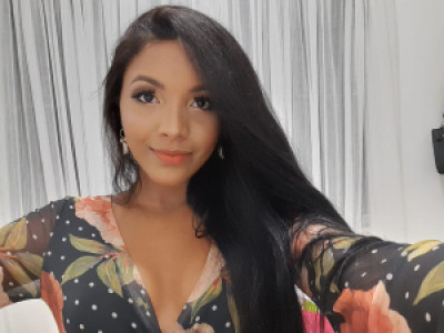 Profile photo for Laryssa Sousa