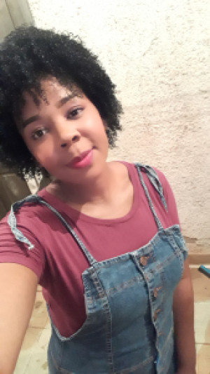 Profile photo for layza Garcia Santos