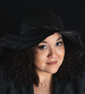 Profile photo for Karla Patrícia Bueno
