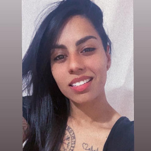 Profile photo for Leticia Santos