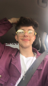 Profile photo for Holden l Hargrave