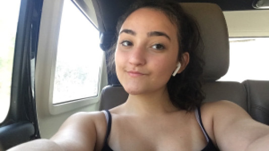 Profile photo for Maria Eduarda Torres