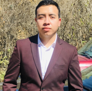 Profile photo for Salvador Avalos-Viveros