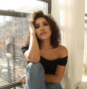 Profile photo for Eyliza Morciglio