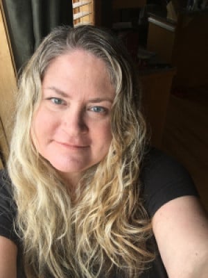 Profile photo for Julie Hoag