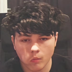 Profile photo for Tyler Warner