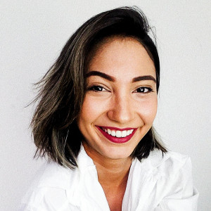 Profile photo for Isabella Alves de Menêzes