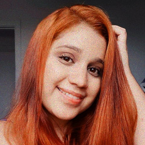 Profile photo for Beatriz Oliveira