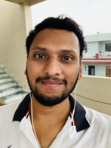 Profile photo for Raghu gupta