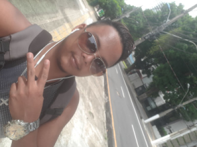 Profile photo for Maxwell Henrique