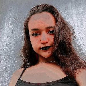 Profile photo for Isabelle Oliveira