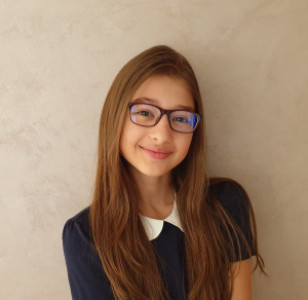 Profile photo for Alexandra Pirvu