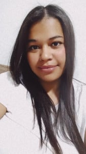 Profile photo for Aline Santana de Souza